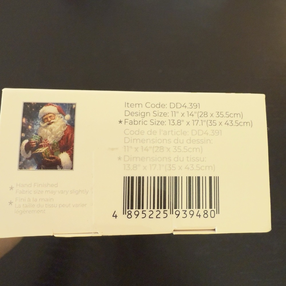 Diamond Dotz Christmas 13x18 Santa Claus Special Edition 5977 Diamond Painting - Picture 4 of 7